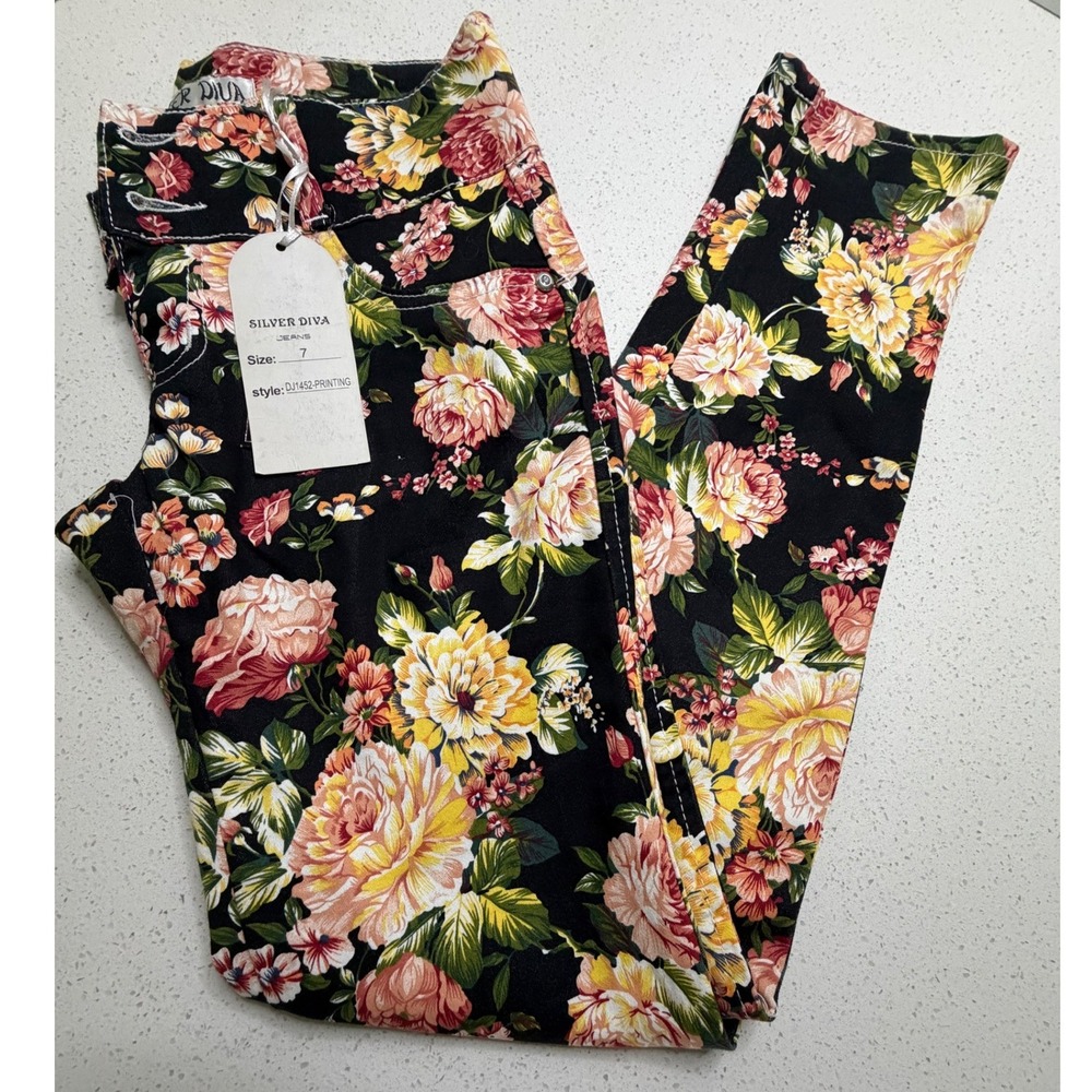 Silver Diva Floral Push Up Jeans Black Pink Yellow DJ1452-PRINTING Size 7 NWT
